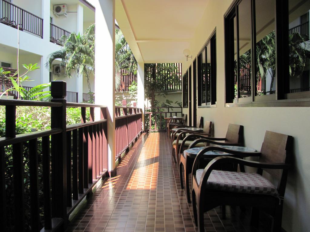 Riverside House Hotel Chiang Mai Rum bild