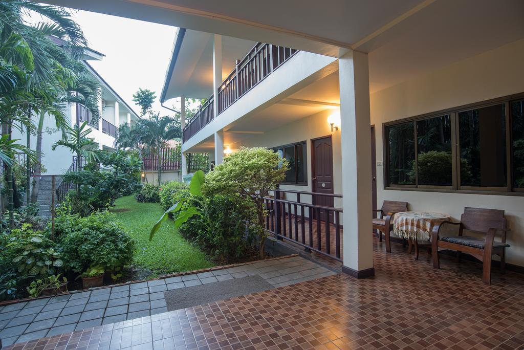 Riverside House Hotel Chiang Mai Exteriör bild